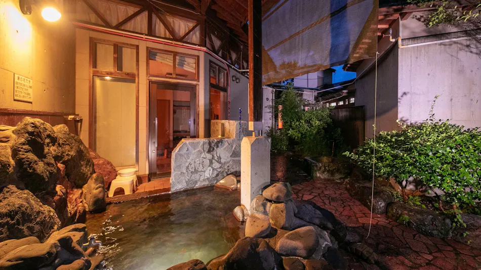 Yamae Onsen Hotaru