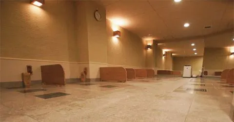 ซาวน่าหินร้อนสำหรับผู้หญิงเท่านั้น