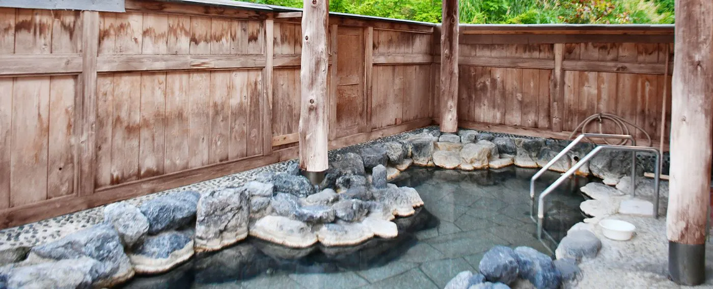 重曹泉・露天風呂