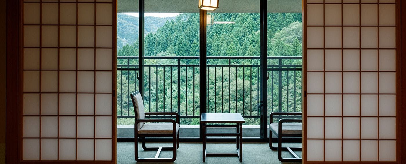 Yamanaka Onsen Yubatake no Yado Hanatsubaki