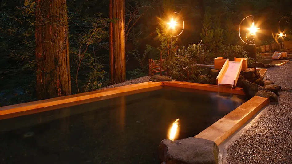 Yamanaka Onsen Yubatake no Yado Hanatsubaki