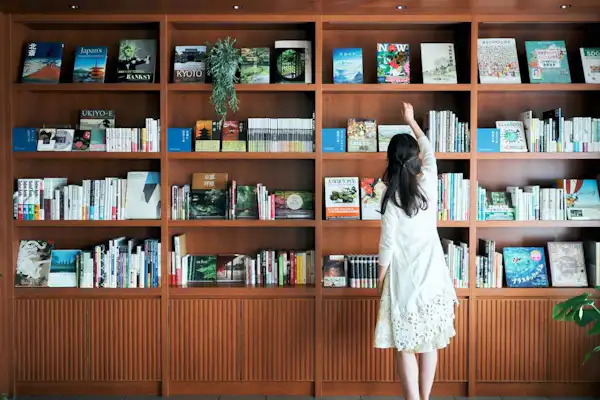 บุกเลานจ์