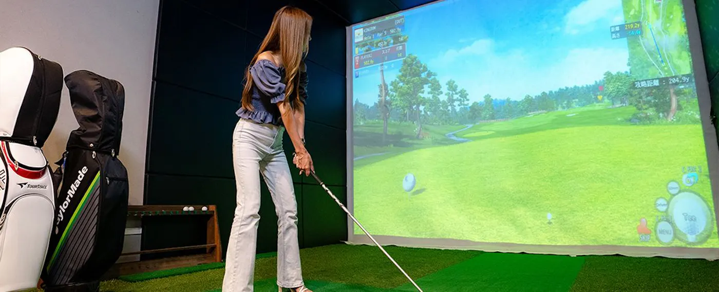 Studio Simulasi Golf