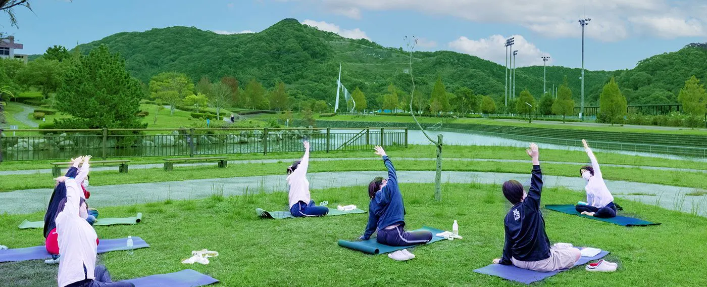 ภาพโยคะตอนเช้า