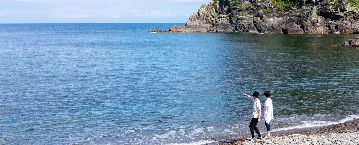 สิ่งอำนวยความสะดวกสำหรับการตั้งแคมป์แบบหรูหราที่ตั้งอยู่ในพื้นที่ 'Aka Kame・Kazeshima Nagisa Park'