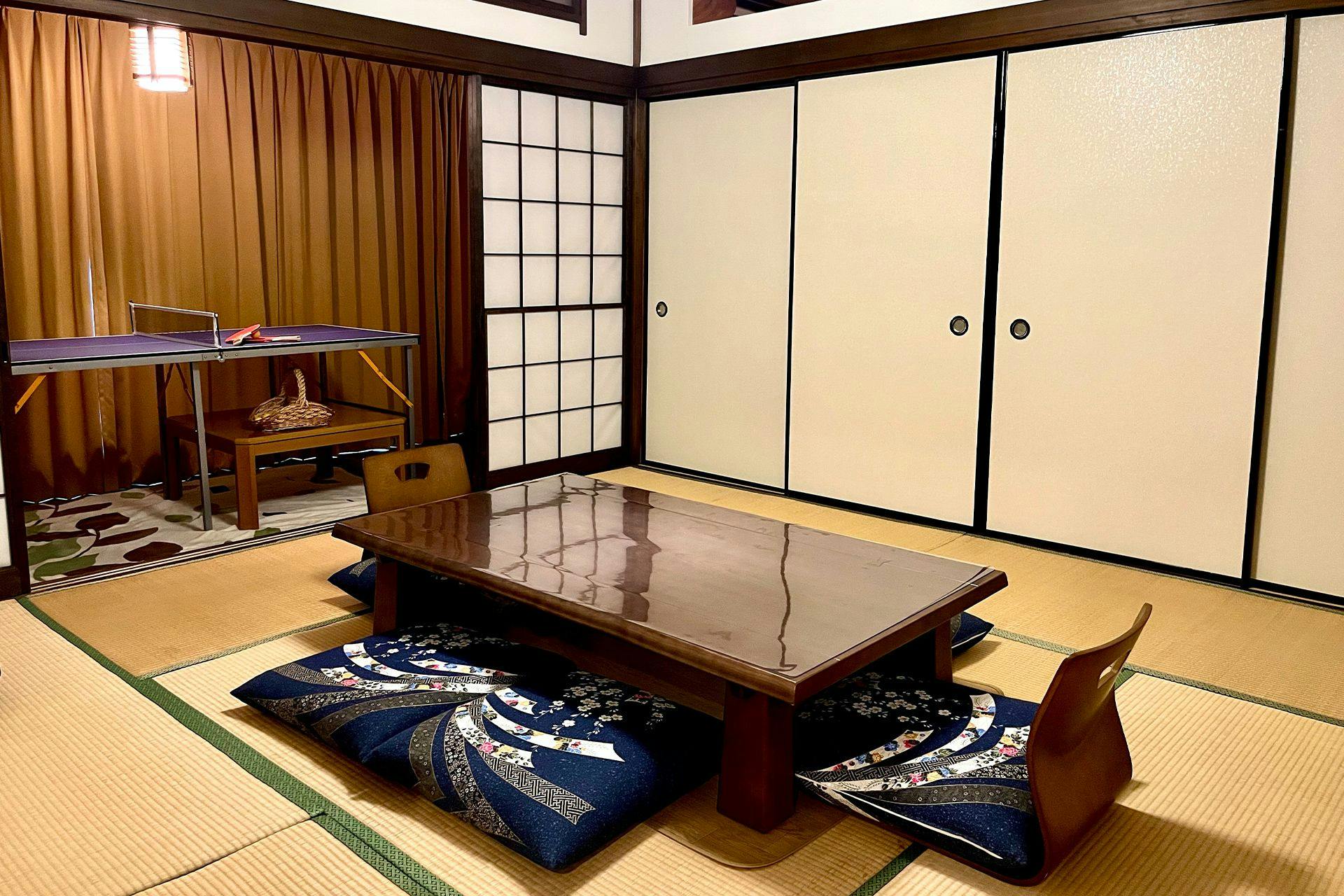 ห้องสไตล์ญี่ปุ่น (ห้องเสื่อทาทามิ)