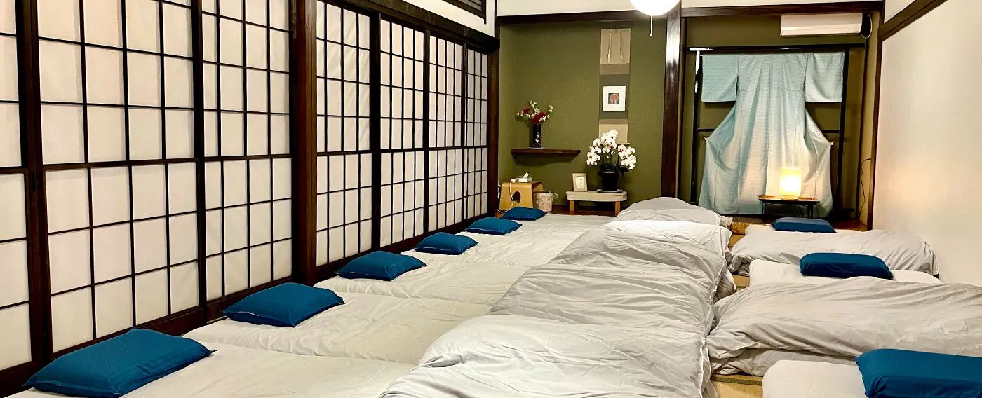 ห้องสไตล์ญี่ปุ่น (ห้องเสื่อทาทามิ)