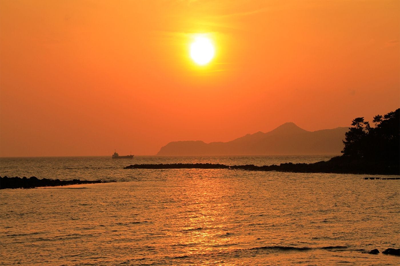 ทิวทัศน์ยามเย็น