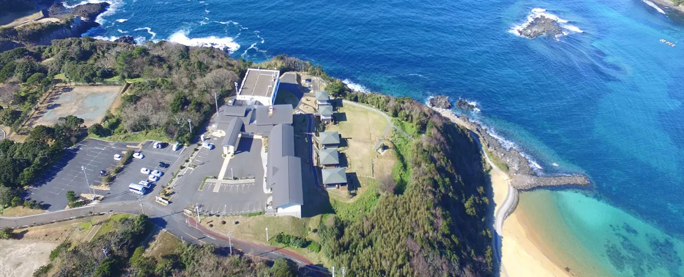 ทัศนียภาพภายนอกจากระยะไกล