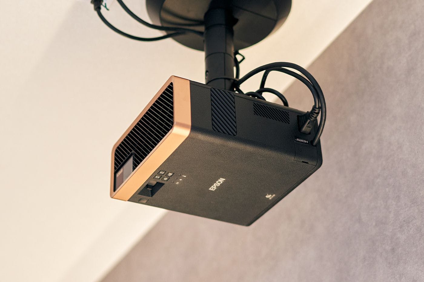 โปรเจคเตอร์