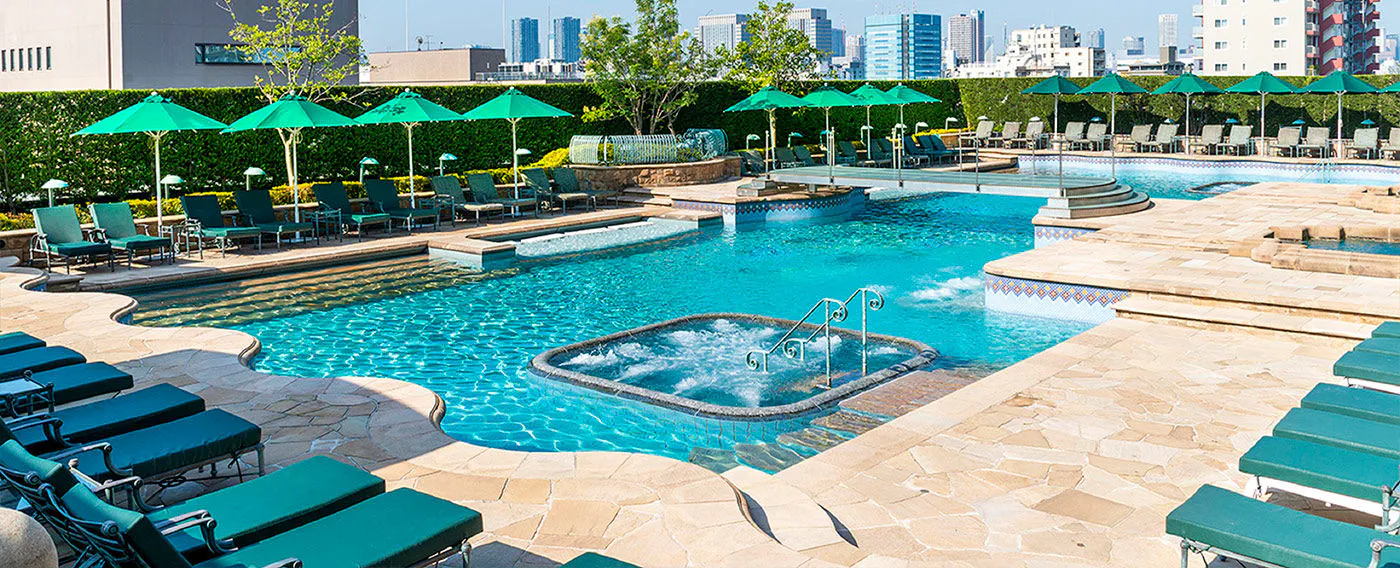 สระว่ายน้ำหลัก