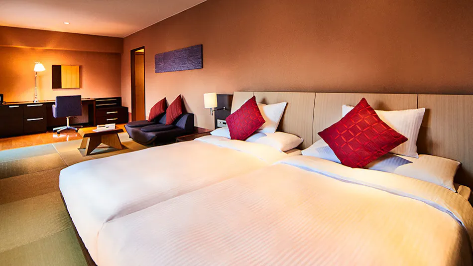RIHGA Royal Hotel Osaka, Vignette Collection an IHG Hotels