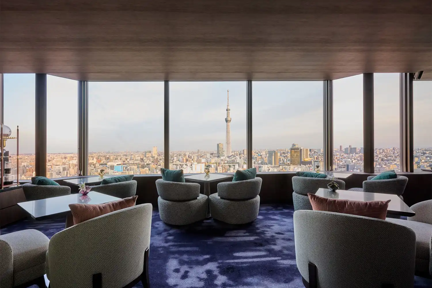 ภายนอกอาคาร