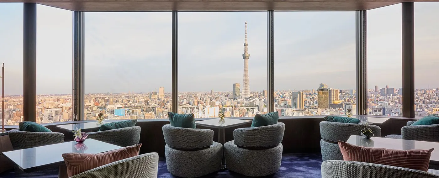 ชั้น 28 “THE TOP BAR Hanabi -華美-”