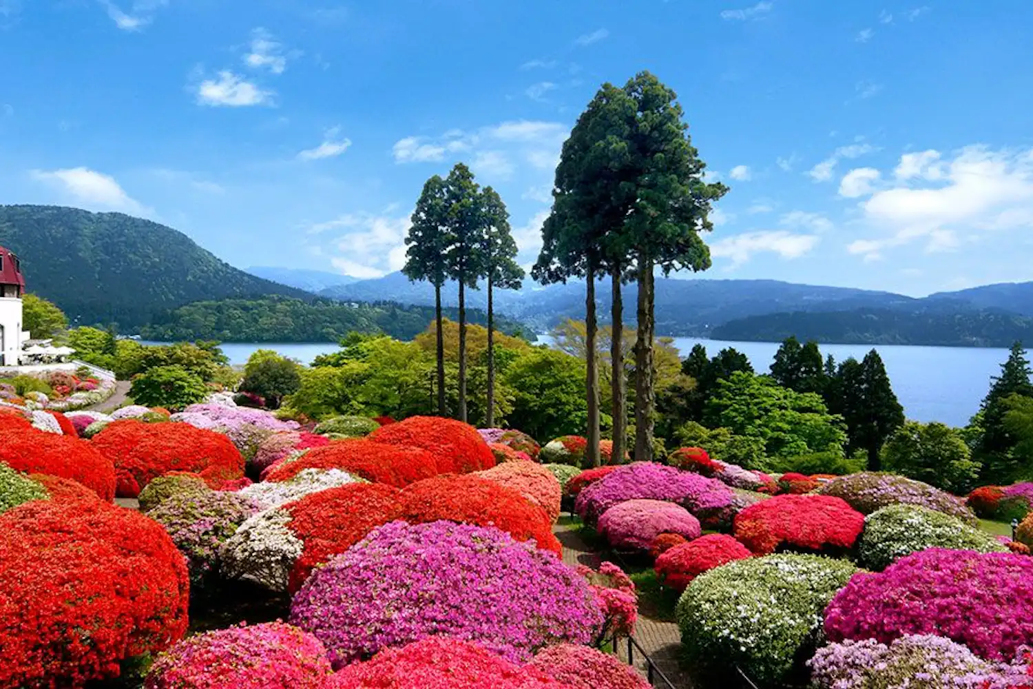 ภายนอกอาคาร