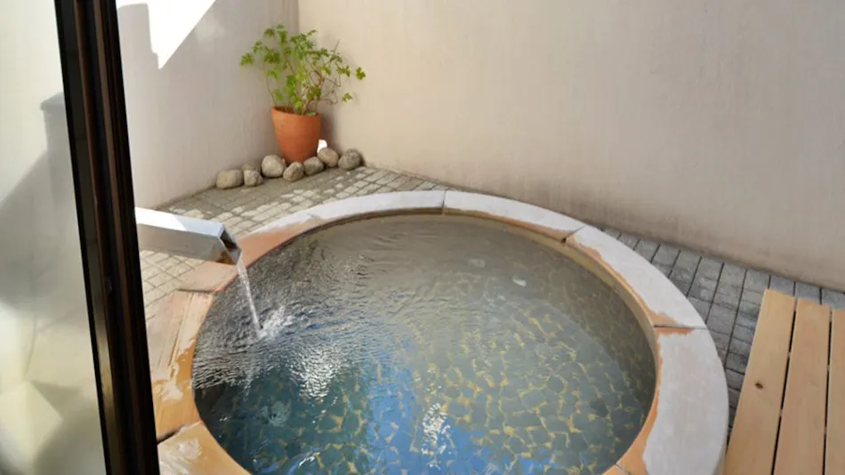 Izu Kogen Pet-Friendly Inn with Open-Air Baths in Every Room - Bettei Ishi no Ie