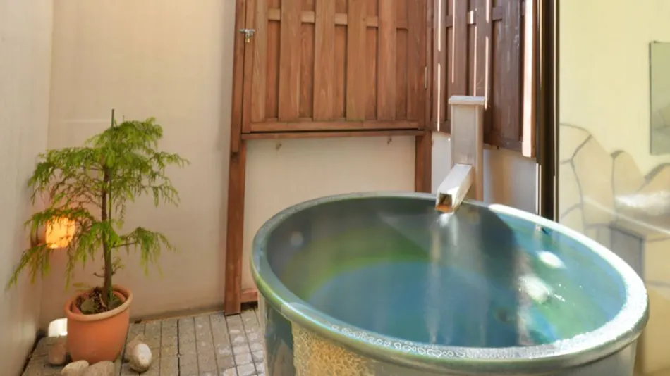 Izu Kogen Pet-Friendly Inn with Open-Air Baths in Every Room - Bettei Ishi no Ie