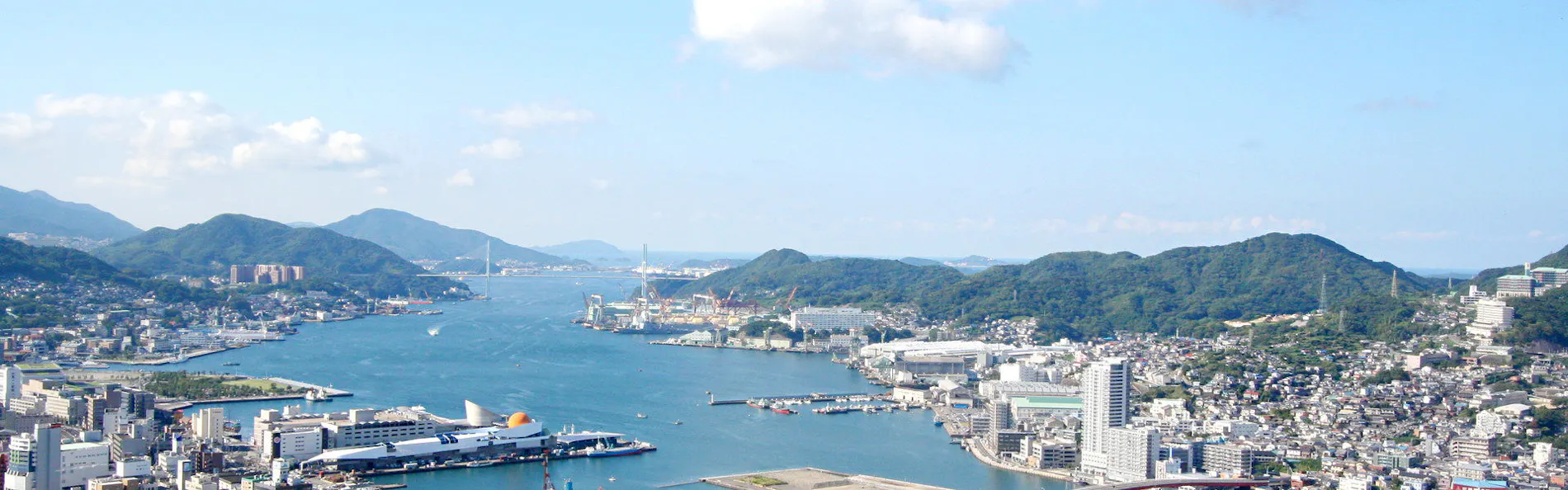 にっしょうかん新館 梅松鶴