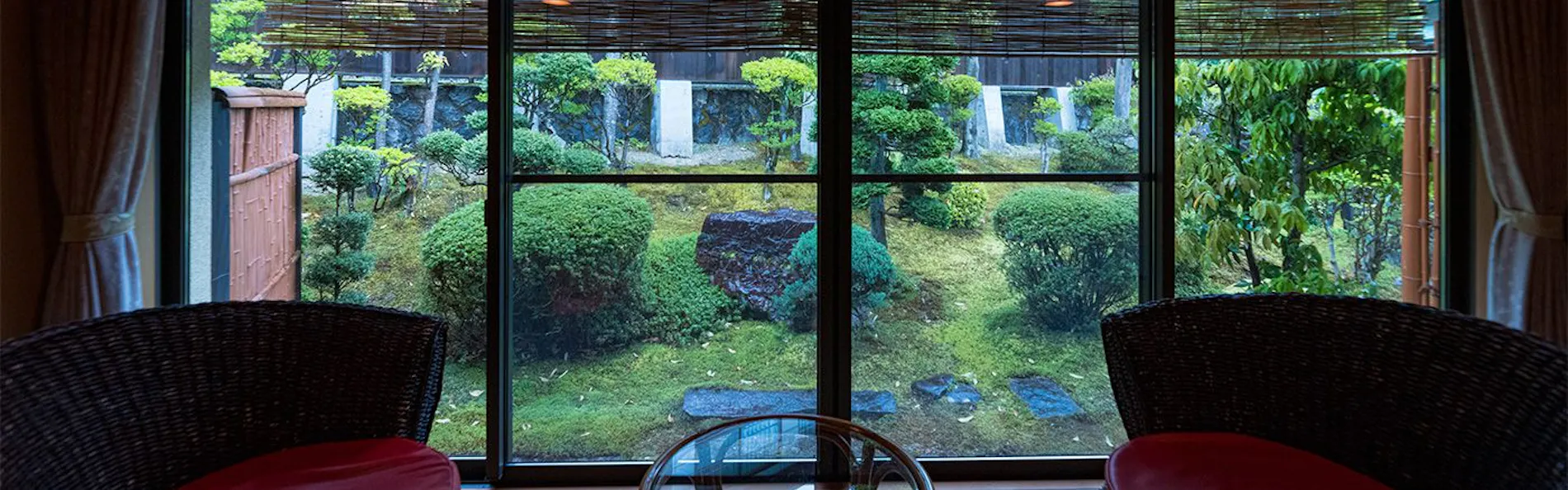 石苔亭いしだ