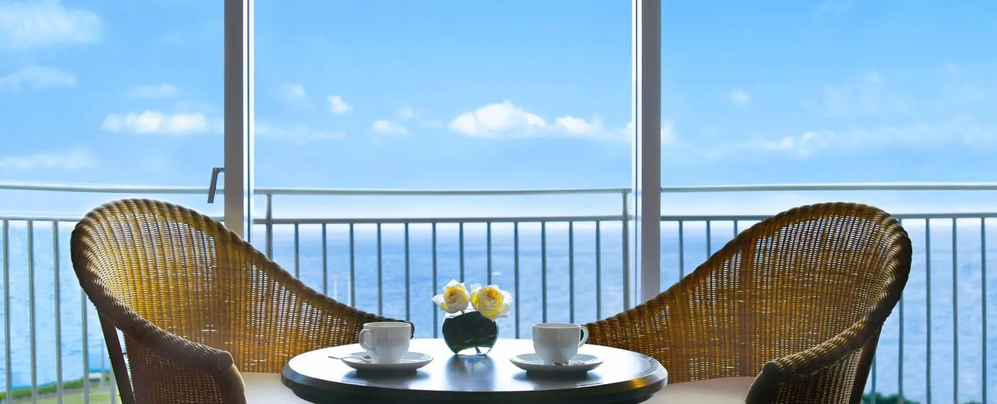 Semua kamar memiliki pemandangan laut