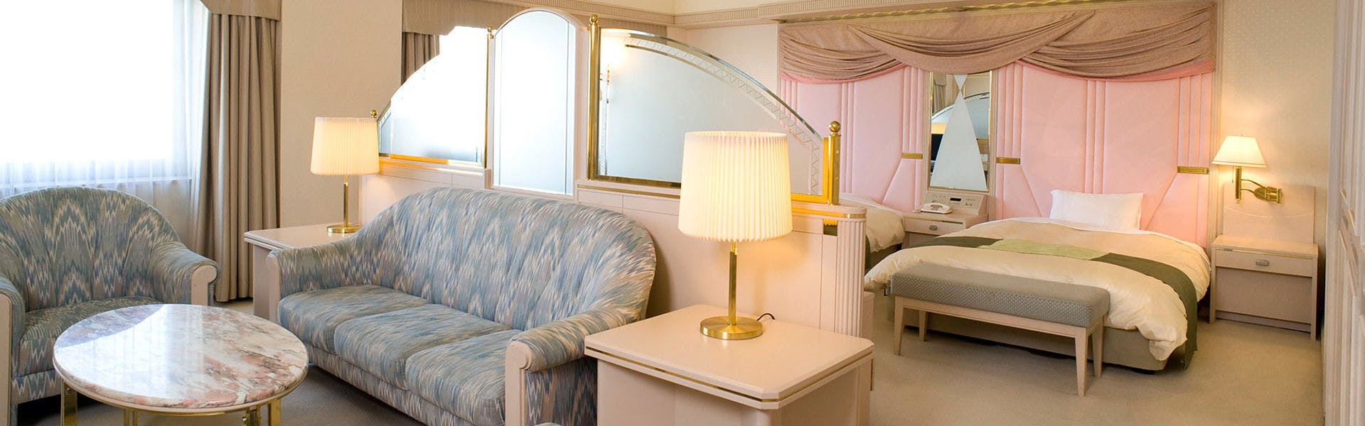 リーガロイヤルホテル新居浜