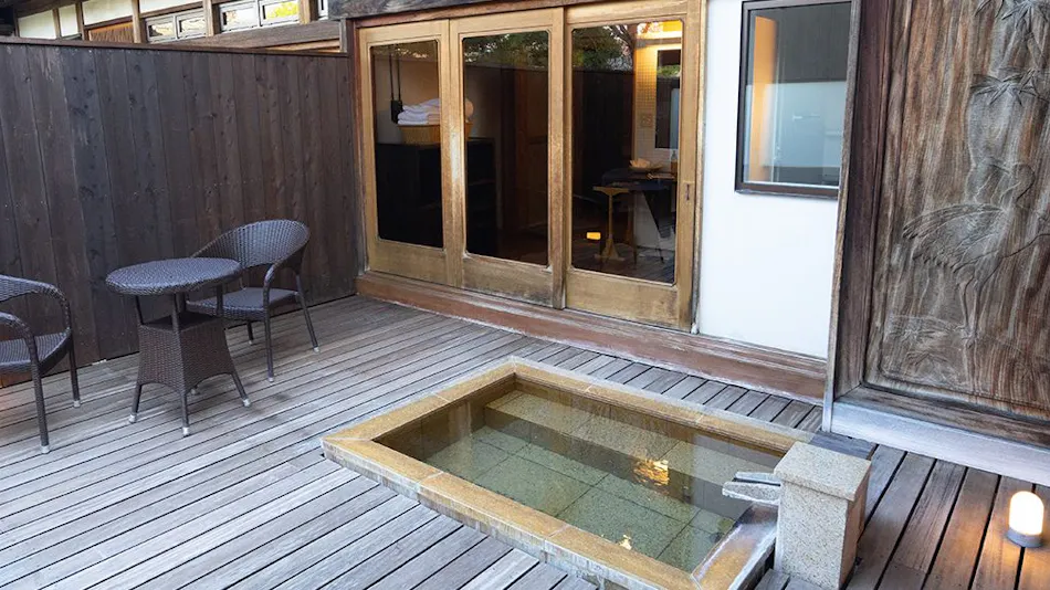 Kawaguchiko Onsenji Yumedono Ryokan with Open-Air Bath