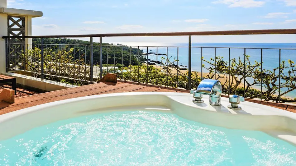 Kanucha Bay Hotel & Villas