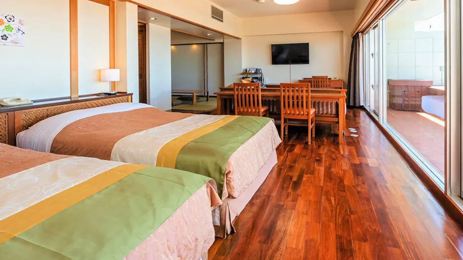 Kanucha Bay Hotel & Villas