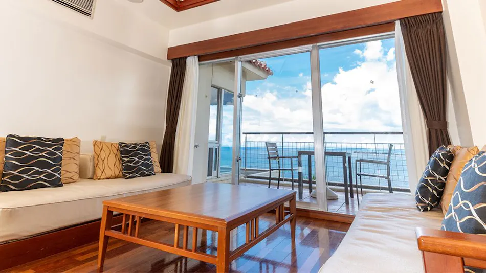 Kanucha Bay Hotel & Villas