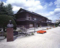 とおの昔話村