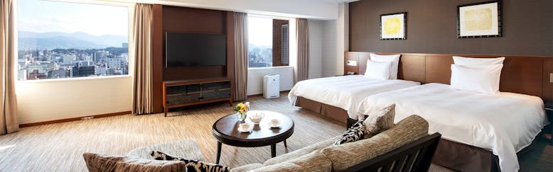 本通駅のスイートのお部屋 近いihg Ana ホテルズグループジャパン 宿泊予約は 一休 Com 本通駅のスイートのお部屋 近いihg Ana ホテルズグループジャパン 宿泊予約は 一休 Com
