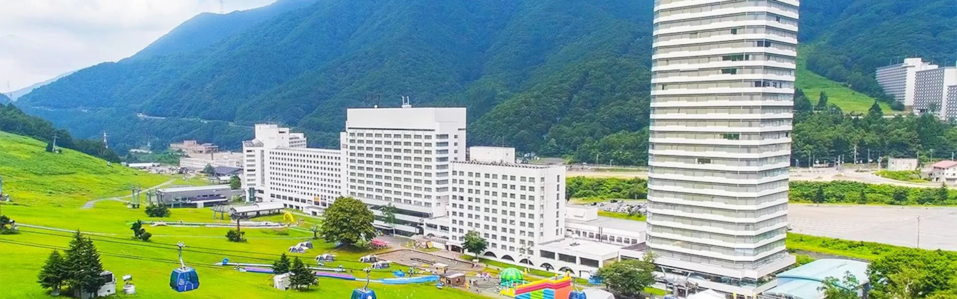 苗場プリンスホテル