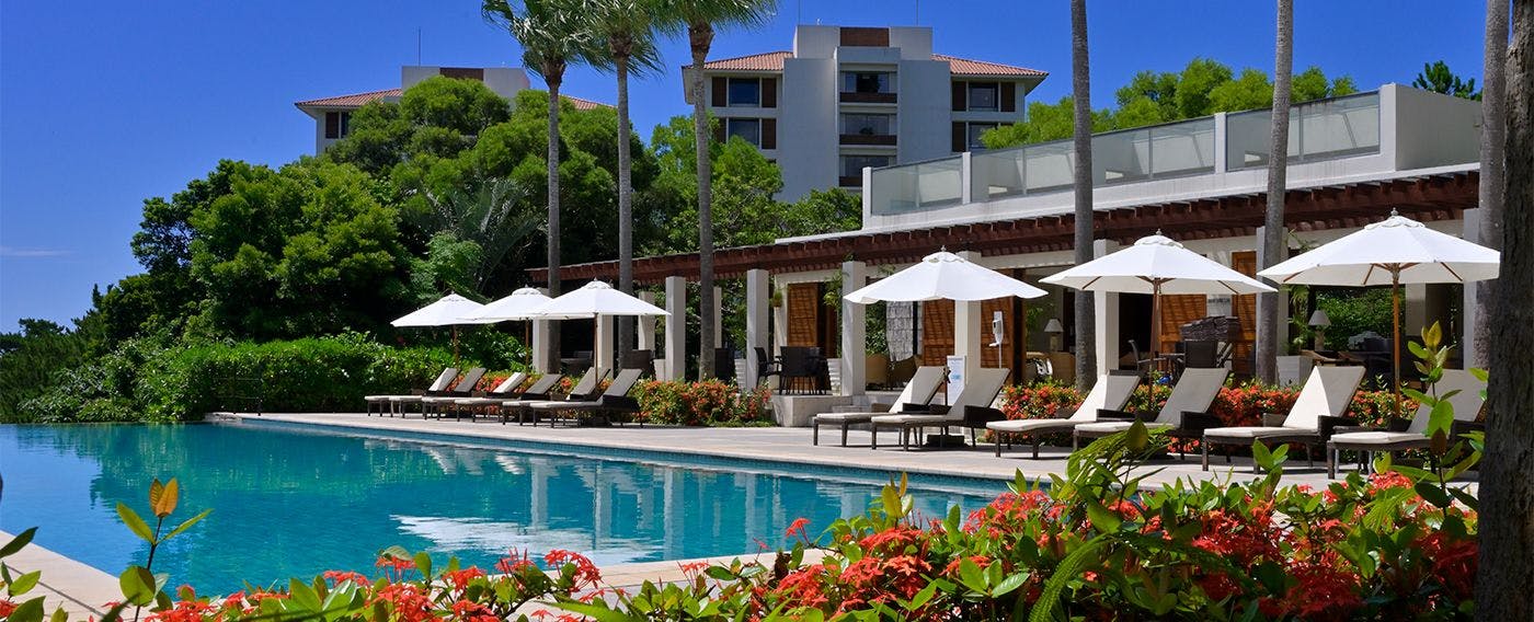 สระว่ายน้ำ