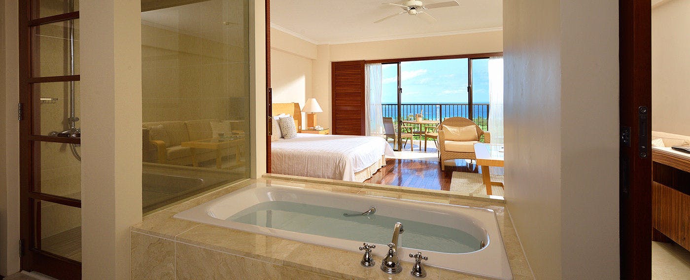 夕食はレストラン 沖縄 バリアフリー対応が高評価の宿 5選 宿泊予約は 一休 Com