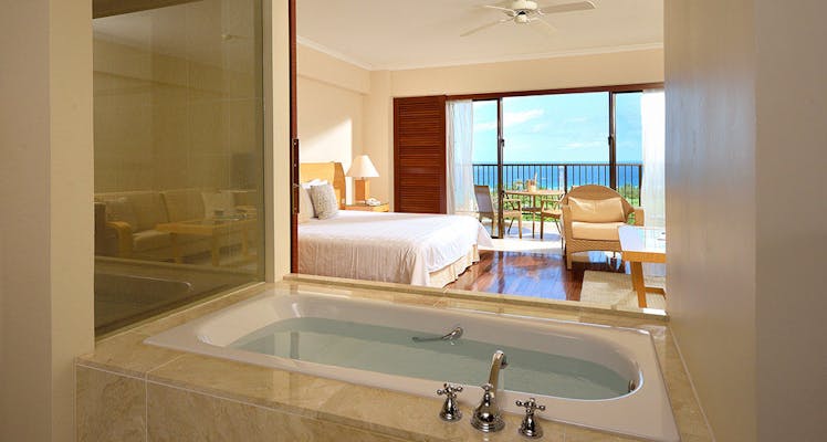 夕食はレストラン 沖縄 バリアフリー対応が高評価の宿 5選 宿泊予約は 一休 Com 夕食はレストラン 沖縄 バリアフリー対応が高評価の宿 5選 宿泊予約は 一休 Com