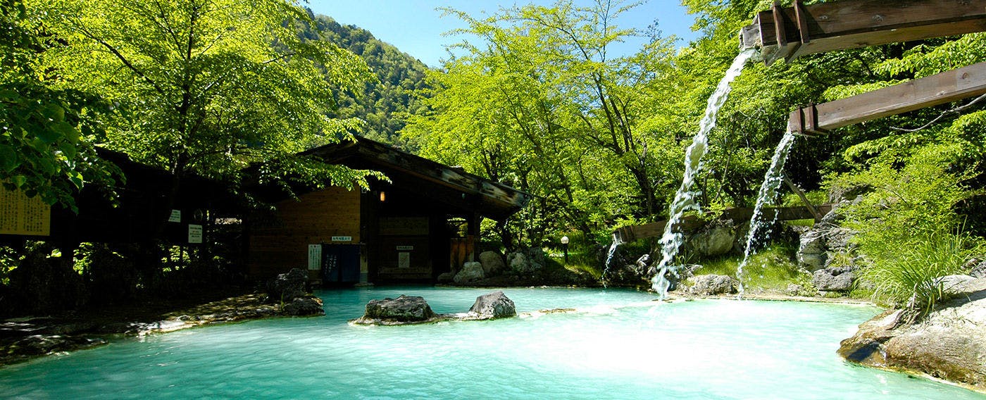 白骨の名湯　泡の湯