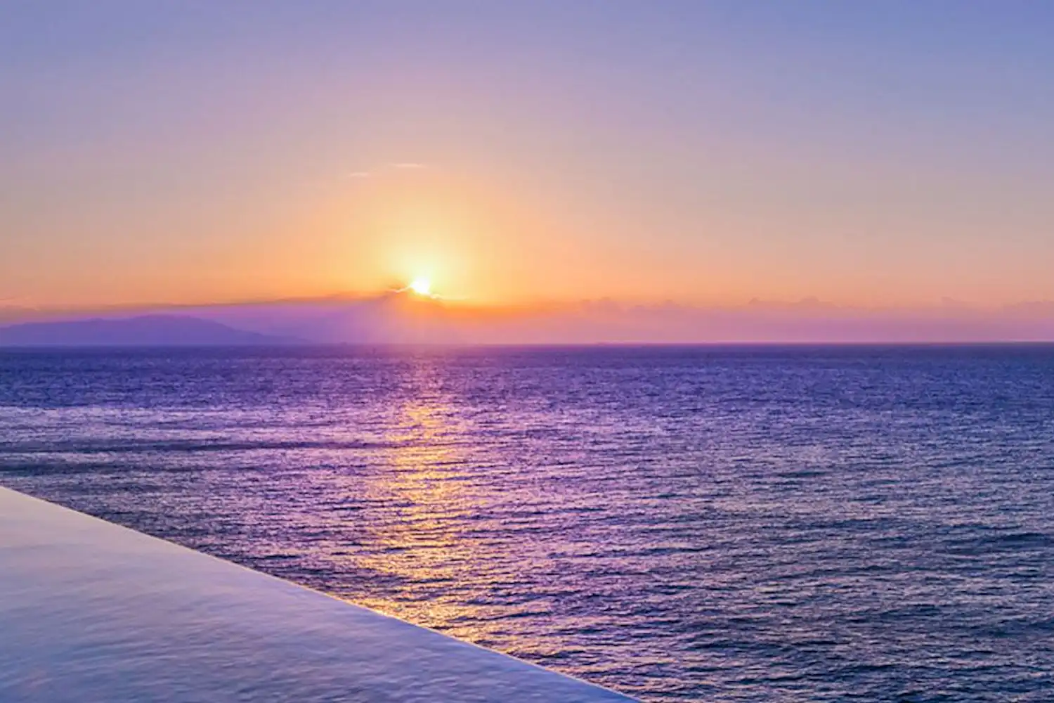 Pemandian air panas terbuka