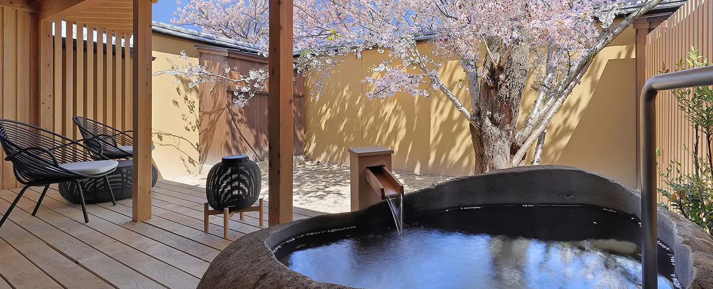 套房-東亭(あずまてい)