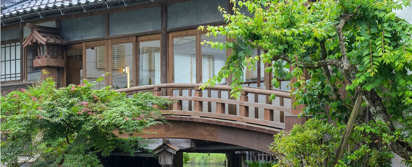 ภายนอกอาคาร