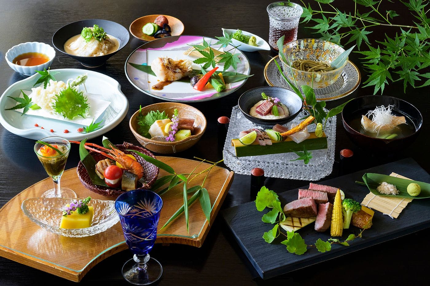 อาหารและเครื่องดื่ม