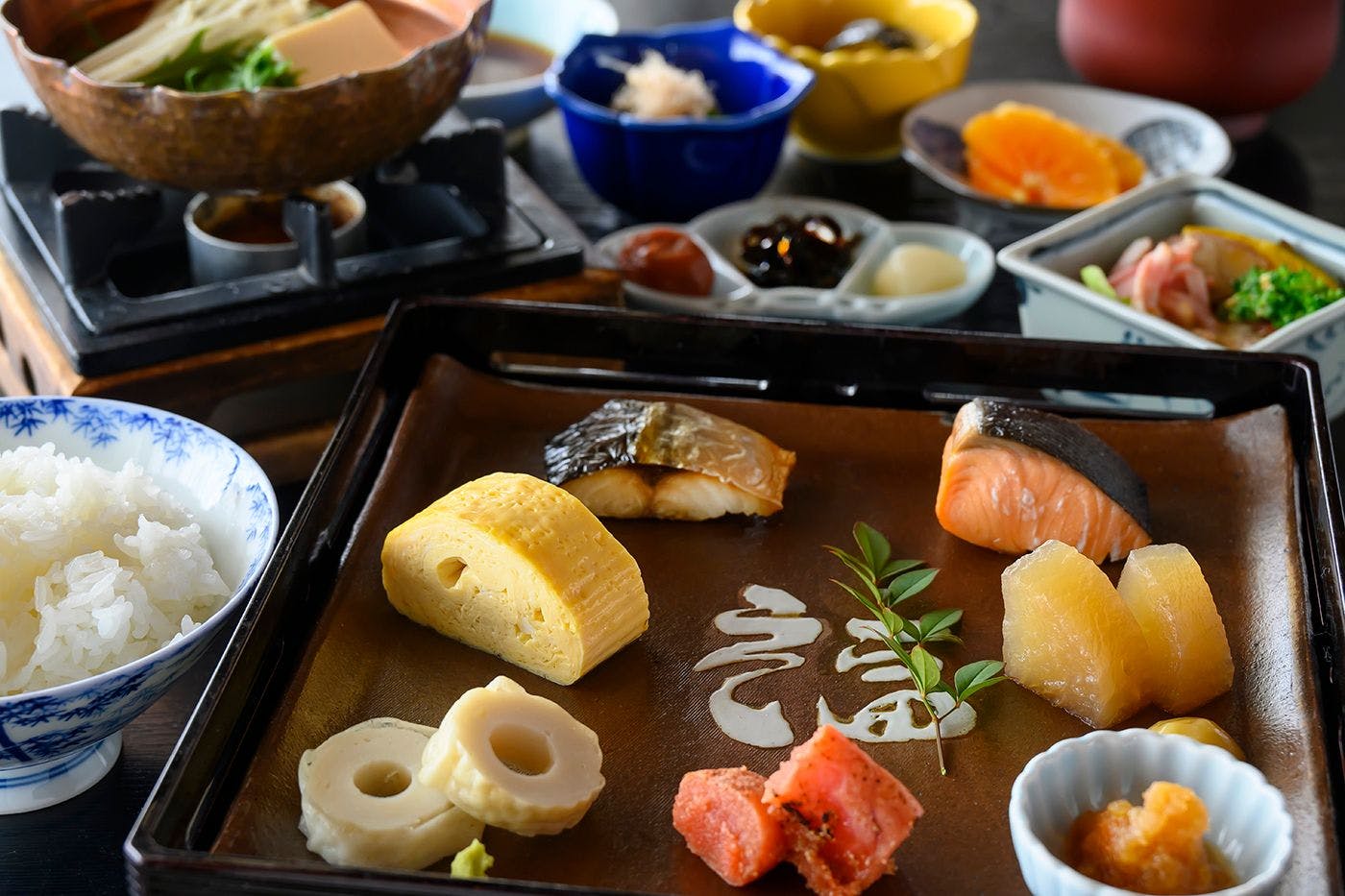 อาหารและเครื่องดื่ม