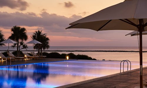 久米島のおすすめホテル 旅館 宿泊予約は 一休 Com