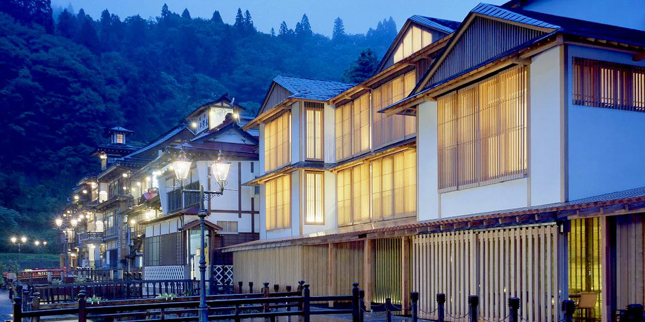 旅館 藤屋 — 一休.comでこの宿を見る(広告)