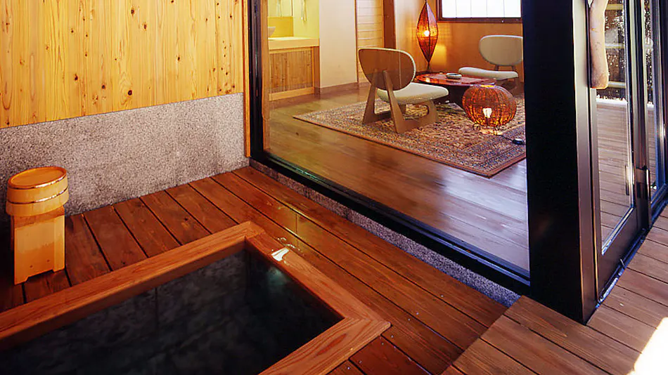 "Yuzashiki of Four Seasons" Musashino Annex