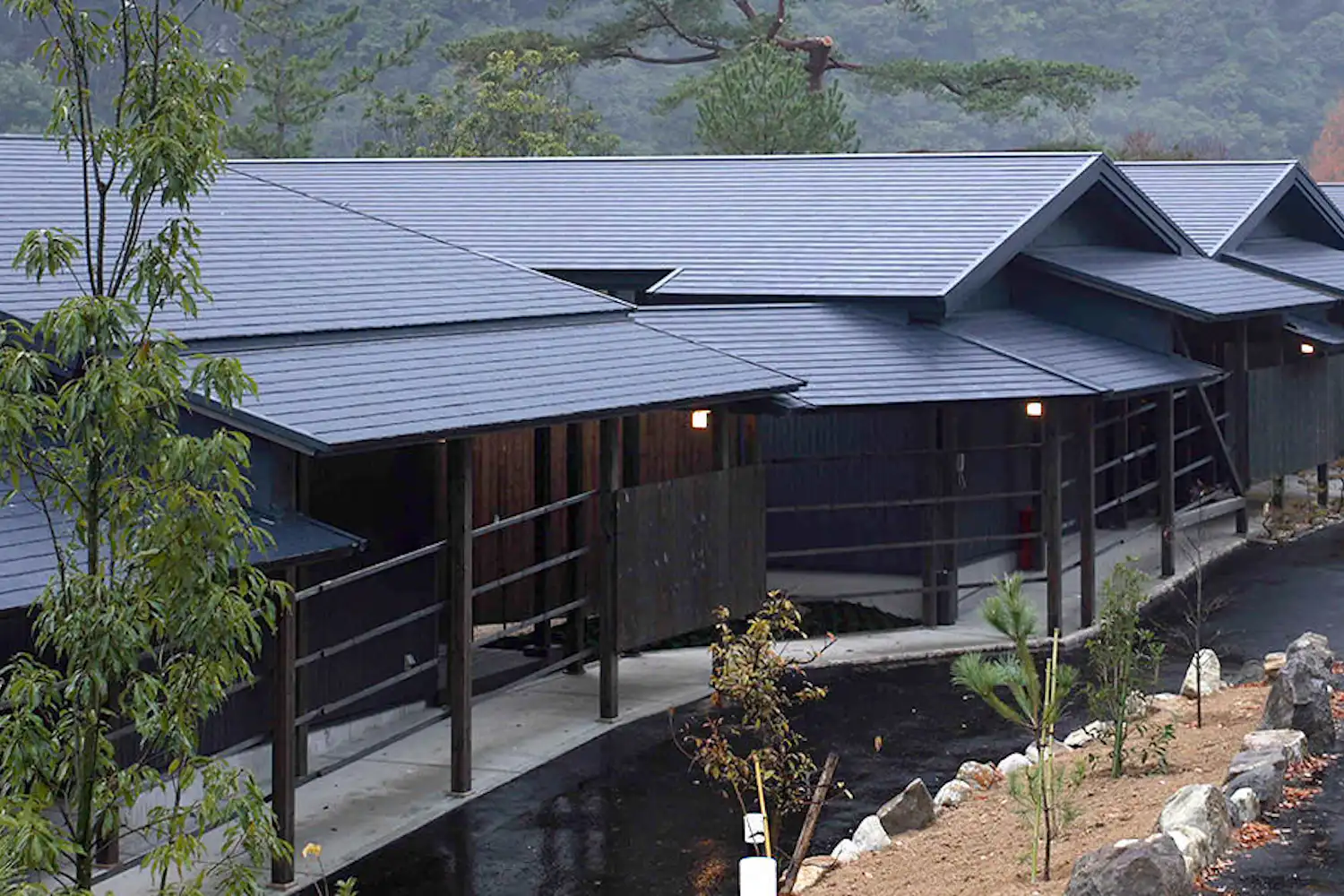 ภายนอกอาคาร