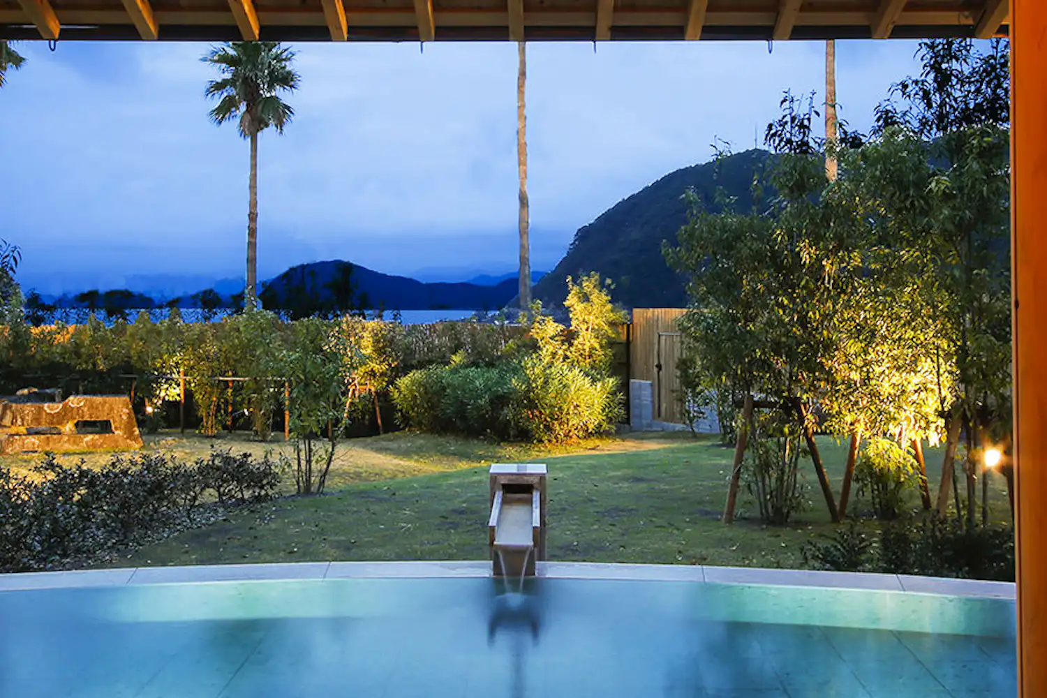 น้ำพุร้อน