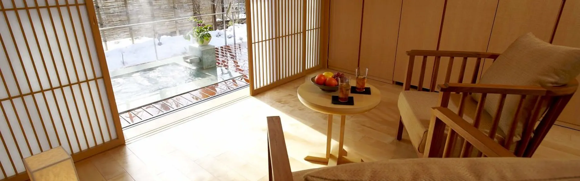 竹泉荘 CHIKUSENSO ONSEN