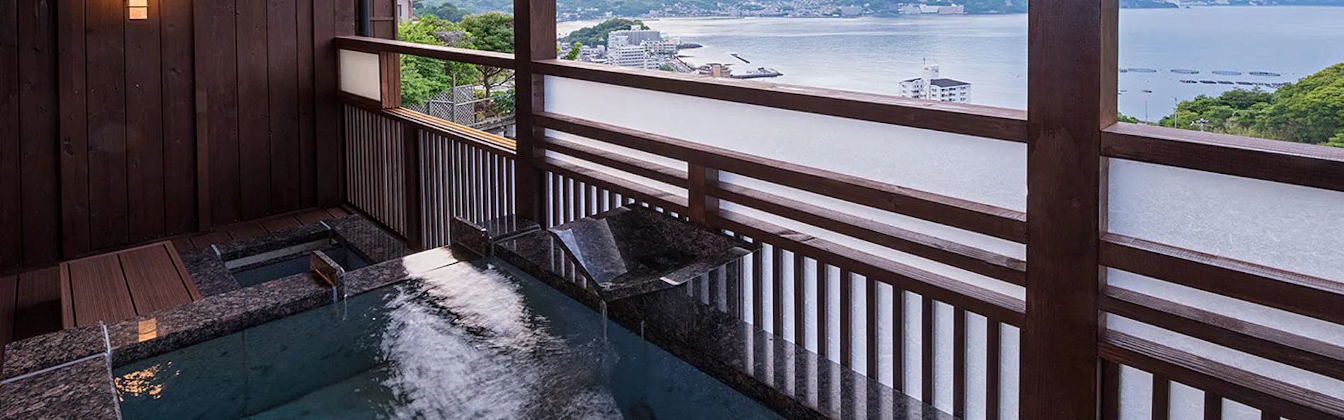 時間を旅する宿 海のはな