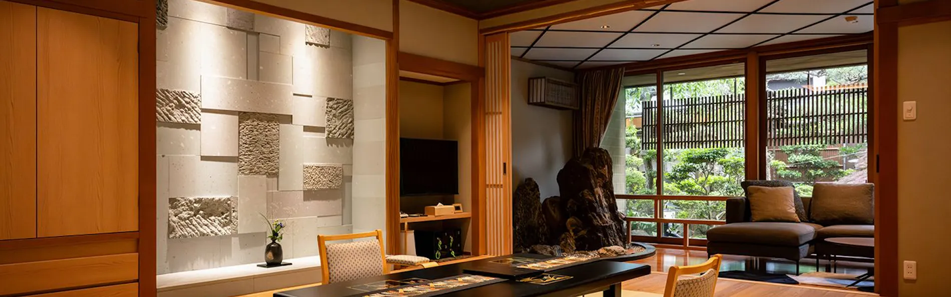 伝統旅館のぬくもり 灰屋