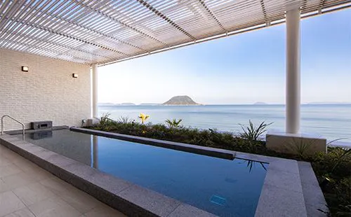 대욕장 '실내탕 및 노천탕' (동관 숙소 이용자 전용)